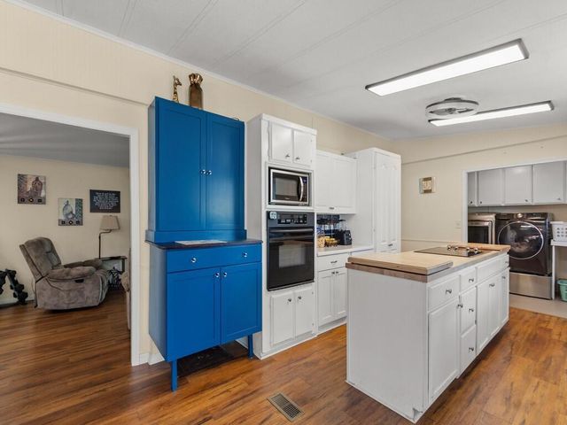 78 W Caribbean, Port St. Lucie, FL 34952
