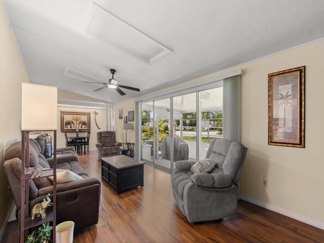 78 W Caribbean, Port St. Lucie, FL 34952