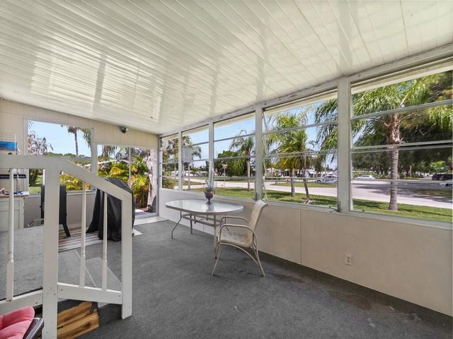 78 W Caribbean, Port St. Lucie, FL 34952