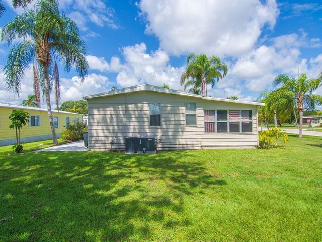 78 W Caribbean, Port St. Lucie, FL 34952