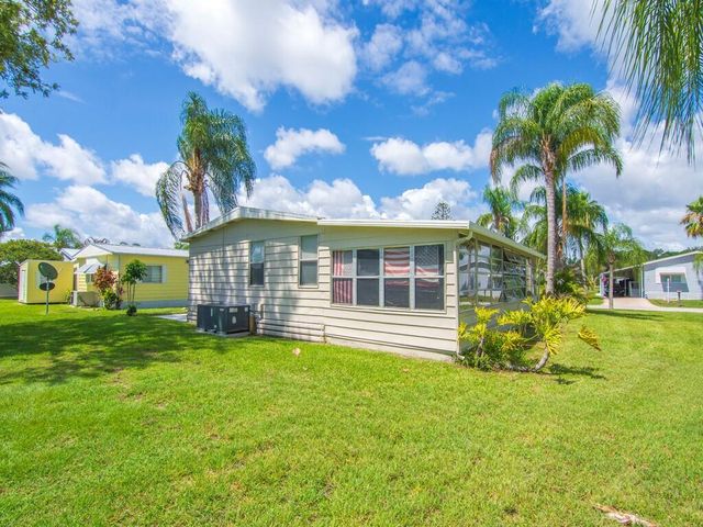 78 W Caribbean, Port St. Lucie, FL 34952