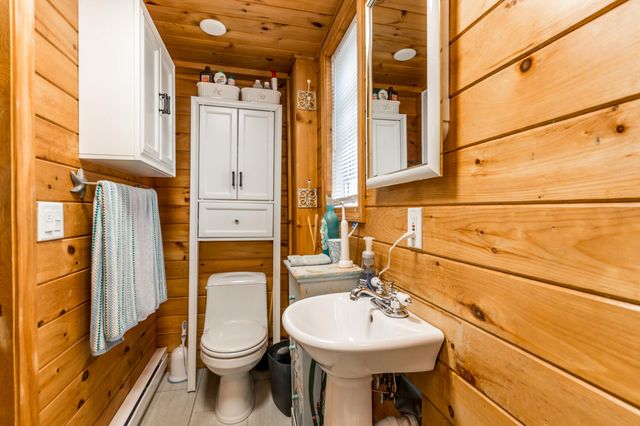 9 Bells Neck Road APT 5, West Harwich, MA 02671
