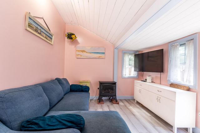 9 Bells Neck Road APT 5, West Harwich, MA 02671