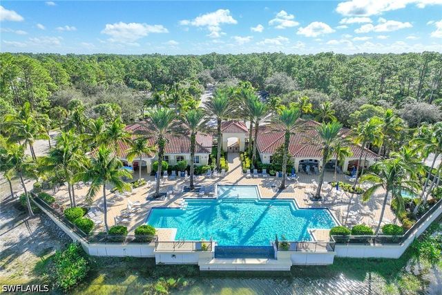 1886 Tarpon Bay DR S 204, Naples, FL 34119
