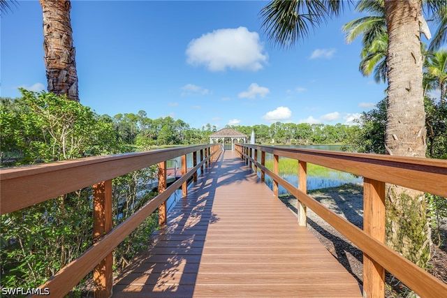 1886 Tarpon Bay DR S 204, Naples, FL 34119