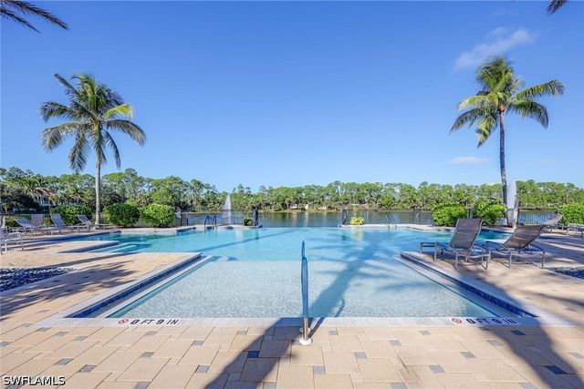 1886 Tarpon Bay DR S 204, Naples, FL 34119