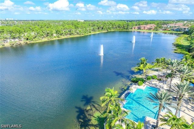 1886 Tarpon Bay DR S 204, Naples, FL 34119