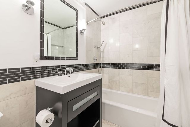 3 Avery St 906, Boston, MA 02111