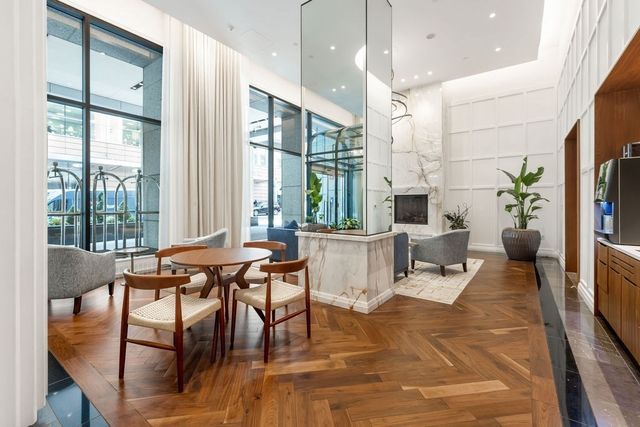 3 Avery St 906, Boston, MA 02111