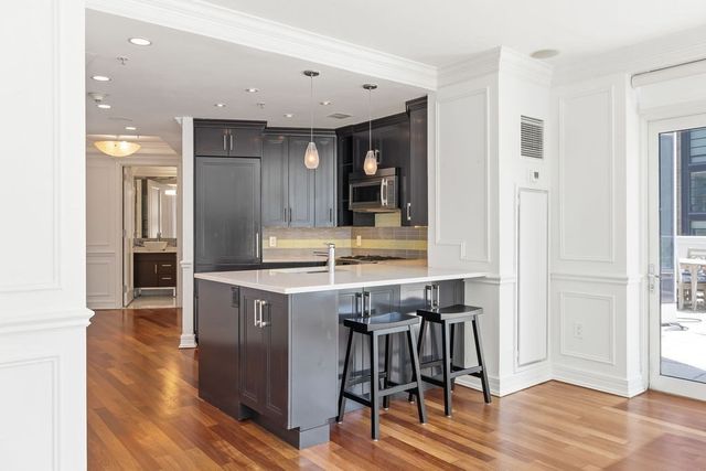 3 Avery St 906, Boston, MA 02111