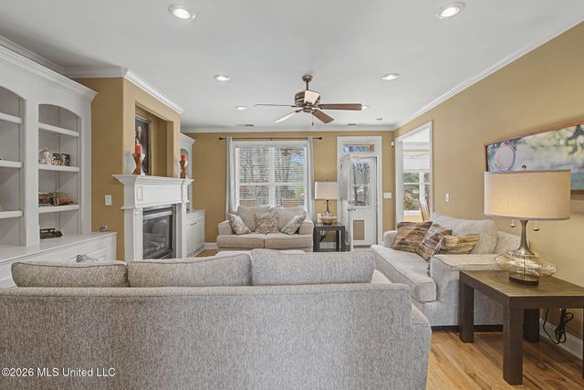 4271 Trumpington Cove, Southaven, MS 38672