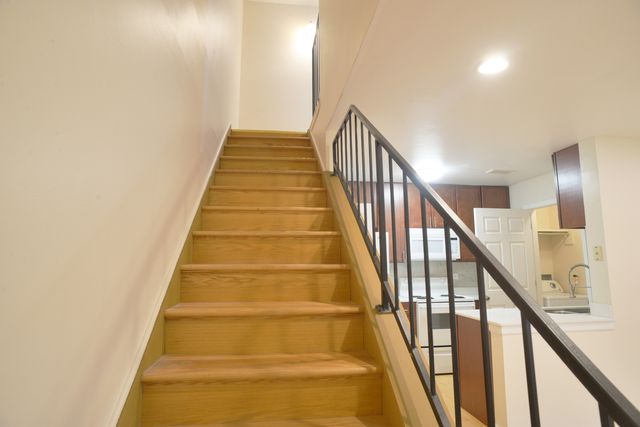 1263 Wyndham Lane 102, Palatine, IL 60074
