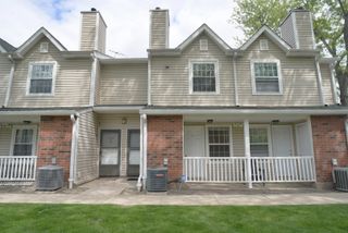 1263 Wyndham Lane 102, Palatine, IL 60074