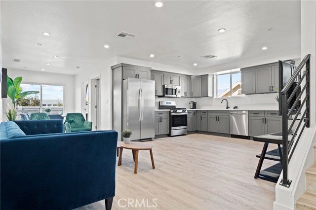 310 S Breed, Los Angeles, CA 90033