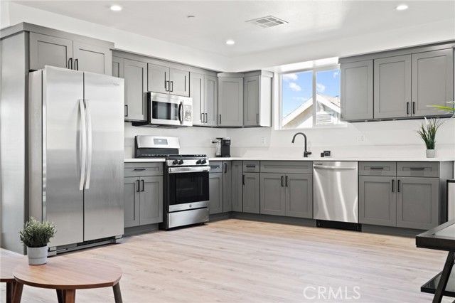 310 S Breed, Los Angeles, CA 90033