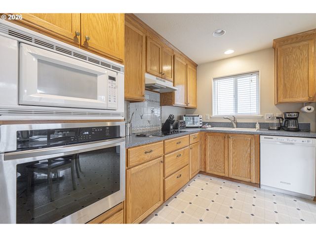 7850 PINE BEACH Loop, Rockaway Beach, OR 97136