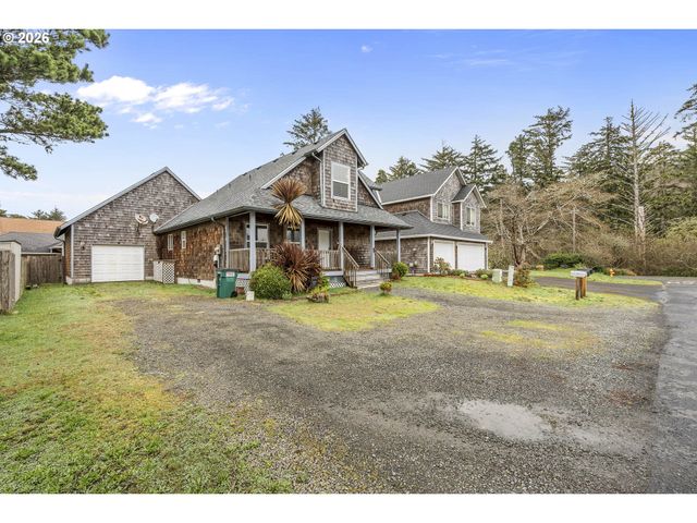 7850 PINE BEACH Loop, Rockaway Beach, OR 97136
