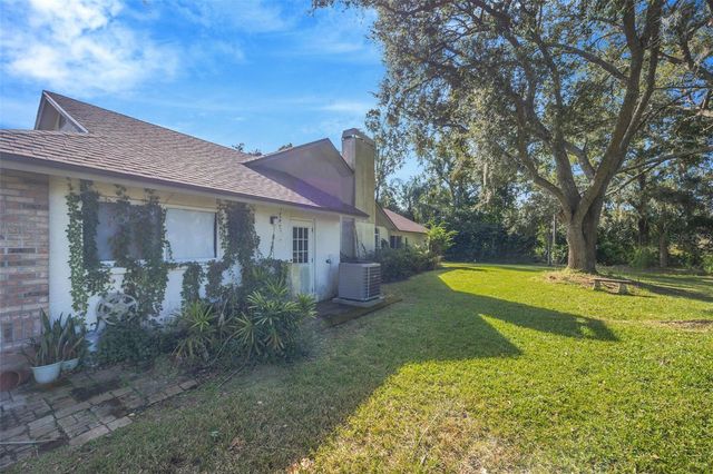 507 SURREY LANE, Lutz, FL 33549