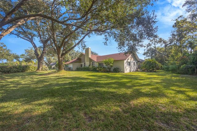 507 SURREY LANE, Lutz, FL 33549