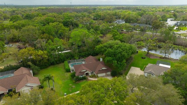 507 SURREY LANE, Lutz, FL 33549