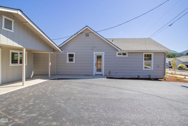 2732 Denton Trail, Grants Pass, OR 97527