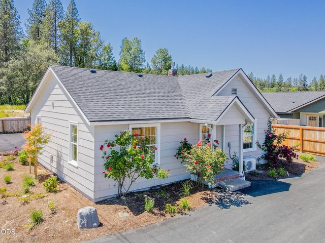 2732 Denton Trail, Grants Pass, OR 97527