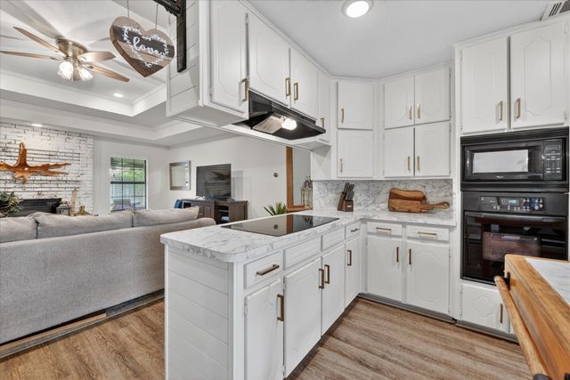 300 Cindy Court, Keller, TX 76248