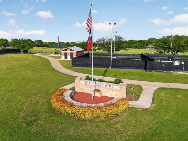 300 Cindy Court, Keller, TX 76248