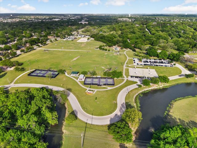 300 Cindy Court, Keller, TX 76248