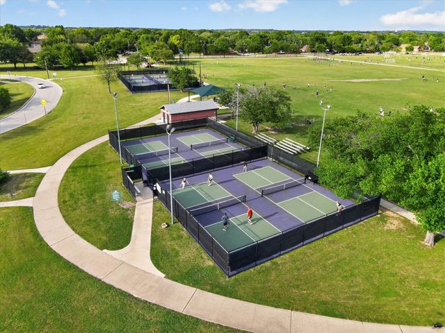 300 Cindy Court, Keller, TX 76248