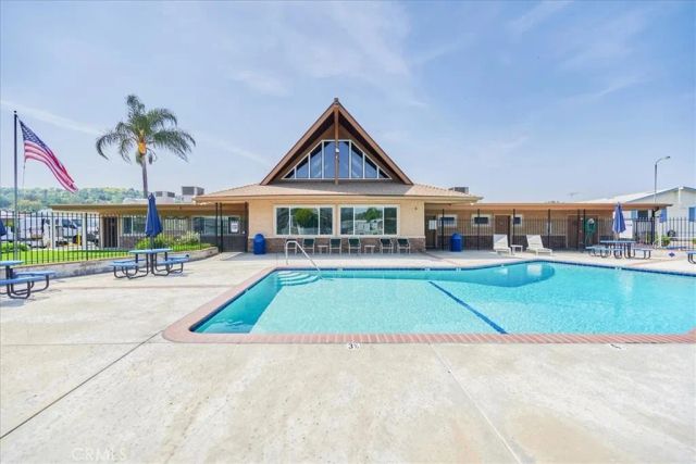 3667 Valley Blvd 202, Pomona, CA 91768
