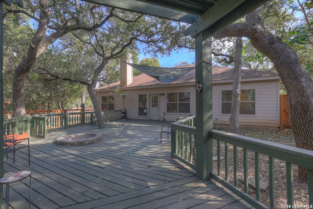 1060 Somerset, Canyon Lake, TX 78133