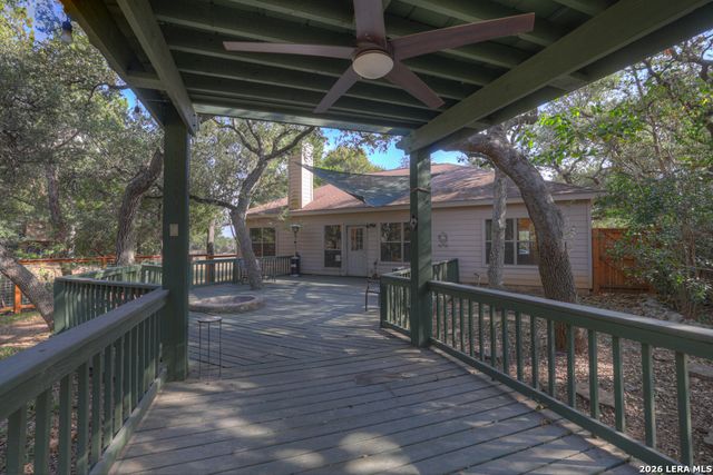 1060 Somerset, Canyon Lake, TX 78133