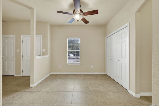 1060 Somerset, Canyon Lake, TX 78133