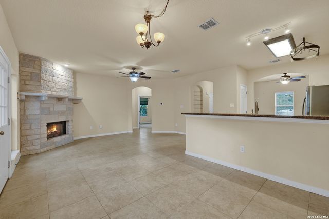 1060 Somerset, Canyon Lake, TX 78133