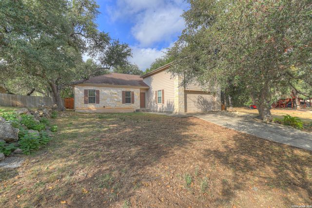 1060 Somerset, Canyon Lake, TX 78133