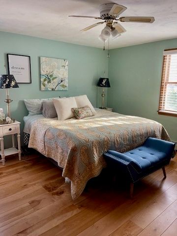 33 Easterly Dr, Sandwich, MA 02537