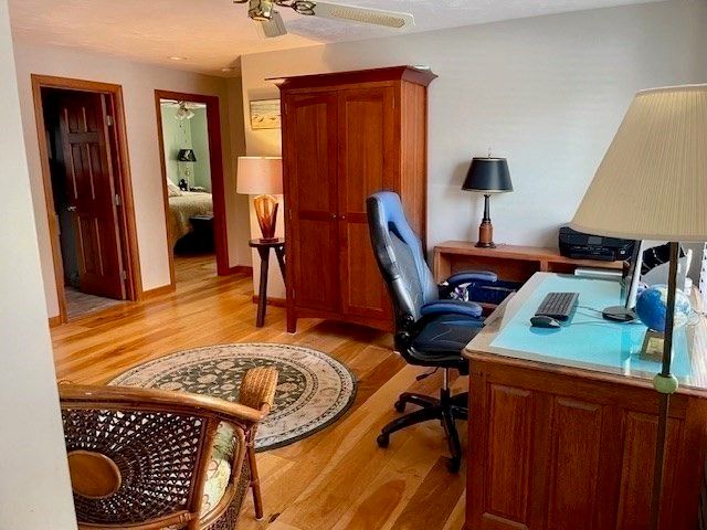 33 Easterly Dr, Sandwich, MA 02537