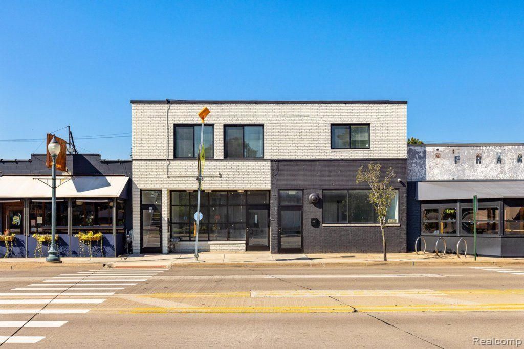 23831 John R Road, Hazel Park, MI 48030