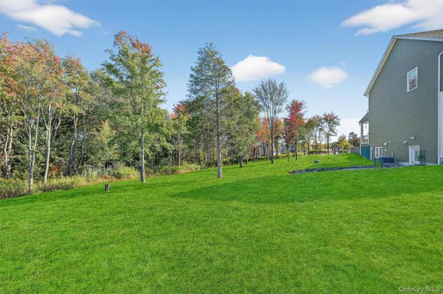 10 Domingues, Newburgh, NY 12550