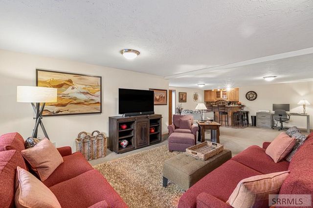 3082 Homestead Lane, Idaho Falls, ID 83404