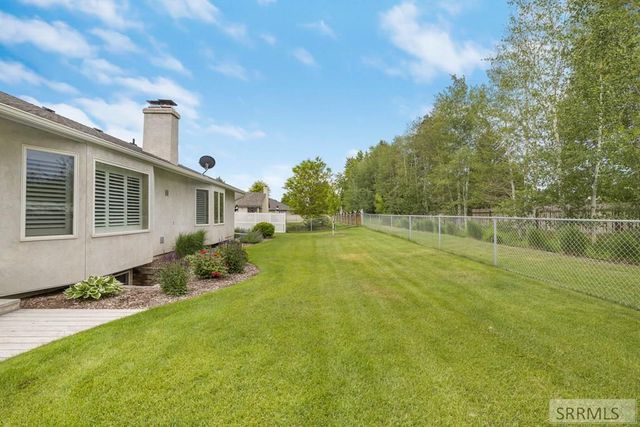 3082 Homestead Lane, Idaho Falls, ID 83404