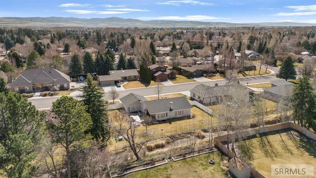 3082 Homestead Lane, Idaho Falls, ID 83404