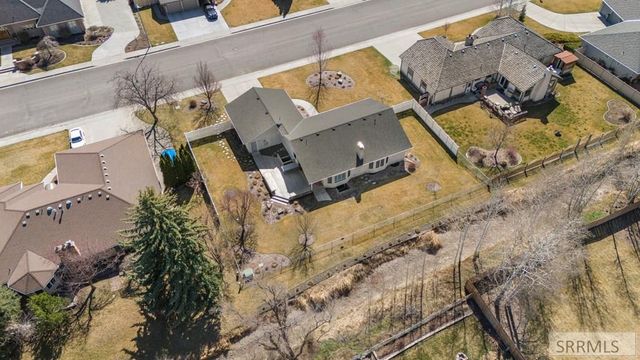 3082 Homestead Lane, Idaho Falls, ID 83404