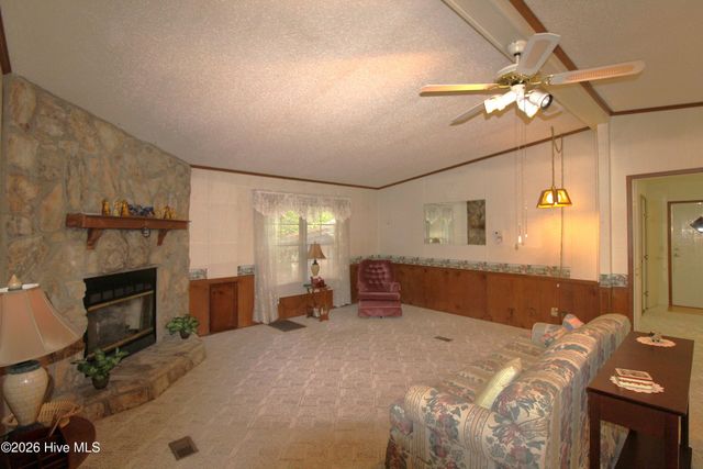 46 Arthur Ridge, Brasstown, NC 28902