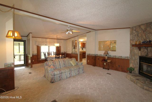 46 Arthur Ridge, Brasstown, NC 28902