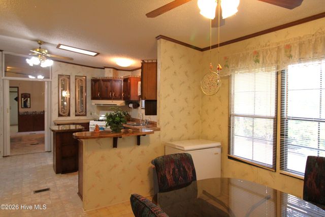 46 Arthur Ridge, Brasstown, NC 28902
