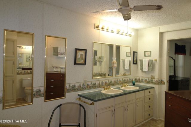 46 Arthur Ridge, Brasstown, NC 28902
