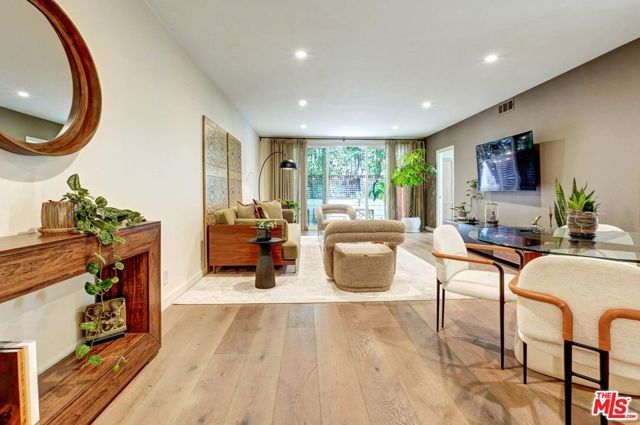 874 Hammond Street 1, West Hollywood, CA 90069