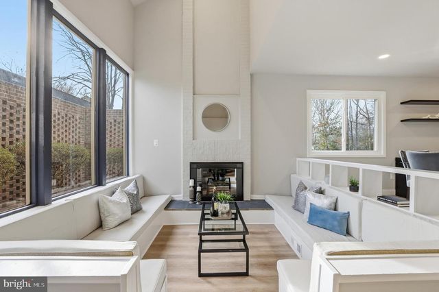 10512 ARROWOOD ST, Fairfax, VA 22032